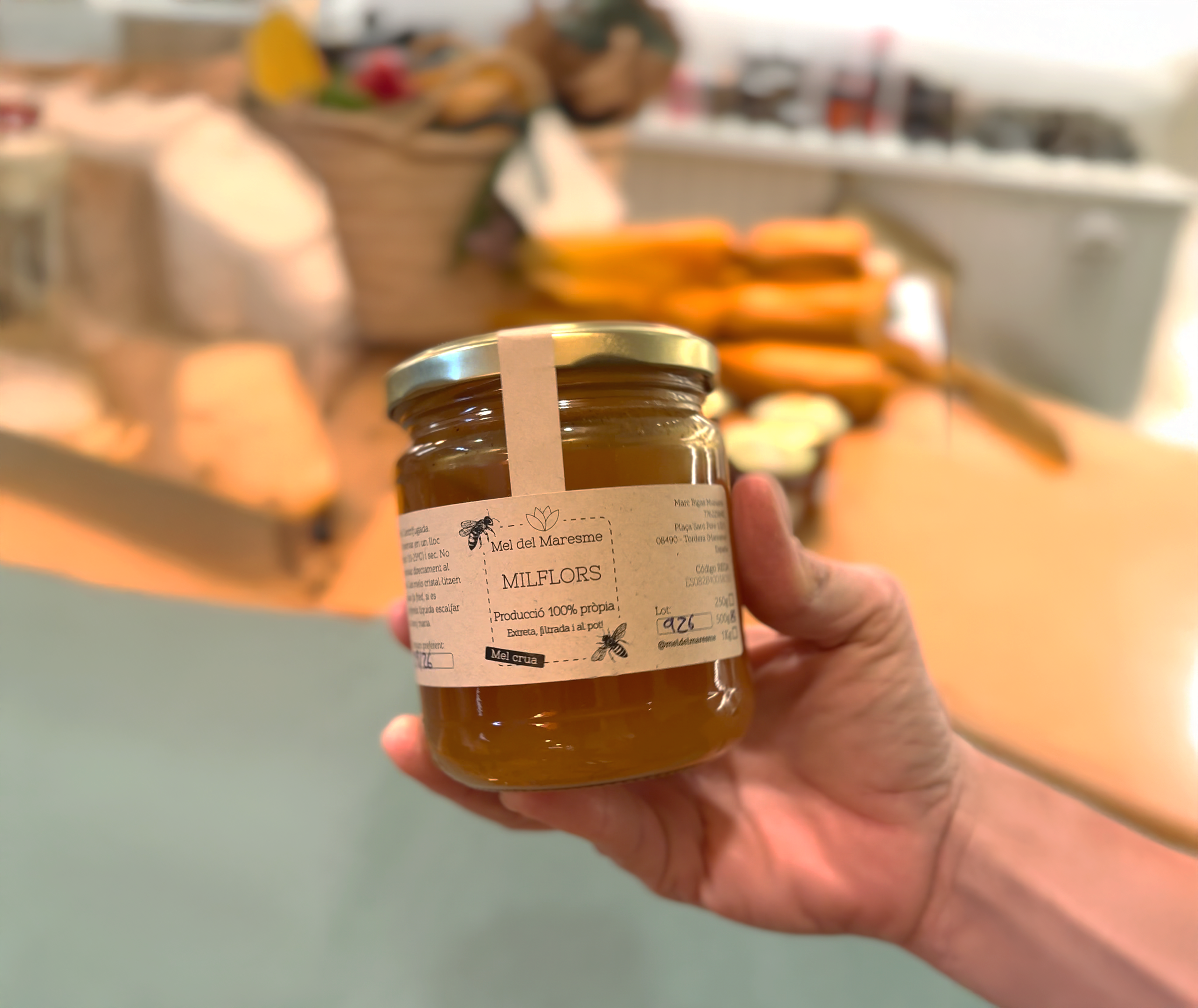 La producció de mel a l’Espai Agrari de la Baixa Tordera